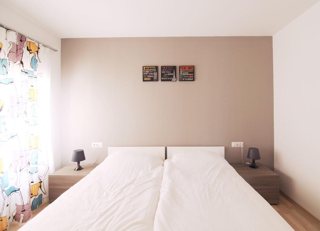 Apartment Vita Funtana Room photo